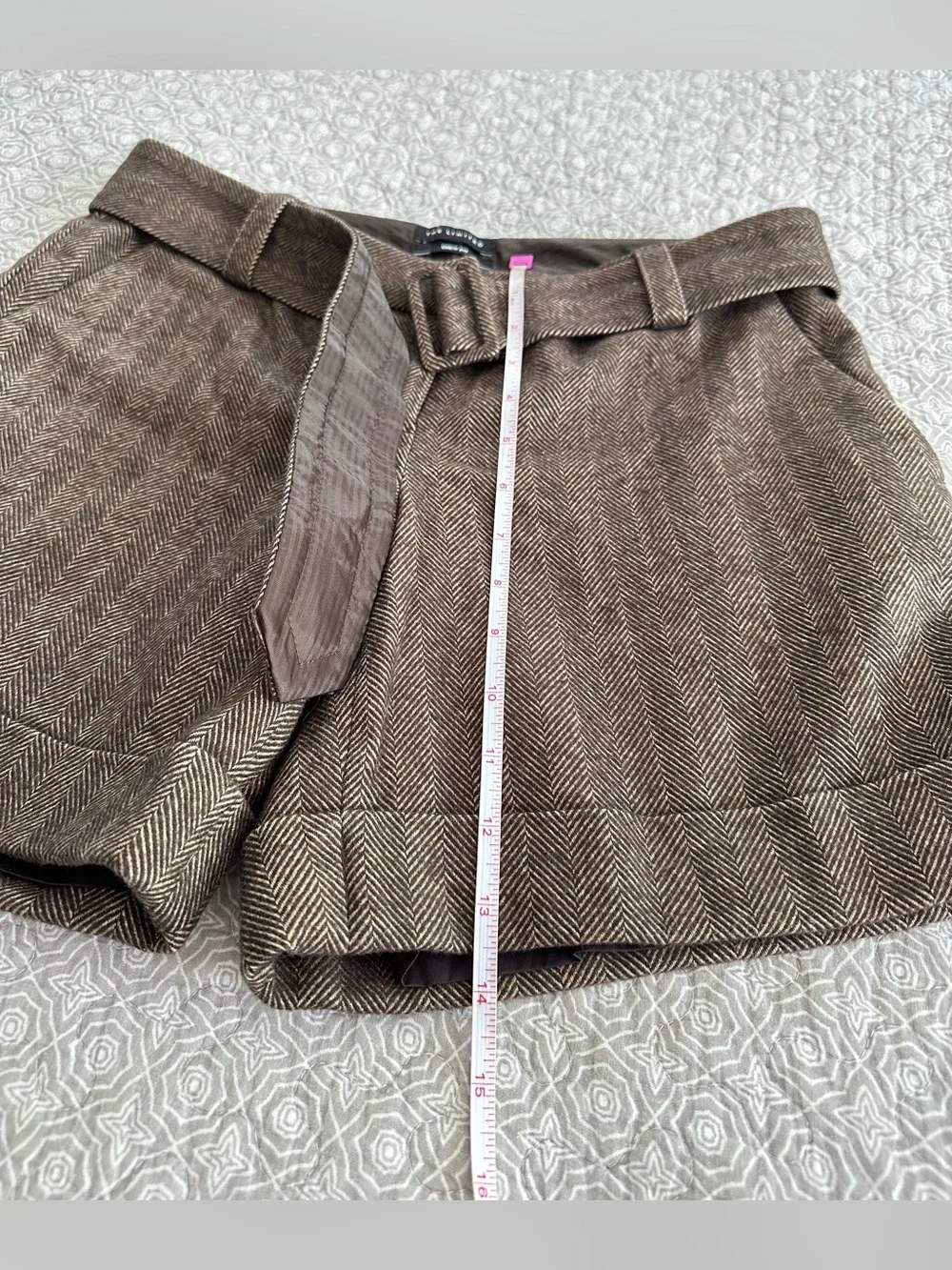 The Limited Drew Fit Brown Herringbone Tweed Cuffed Shorts Belted Waist Size 2
